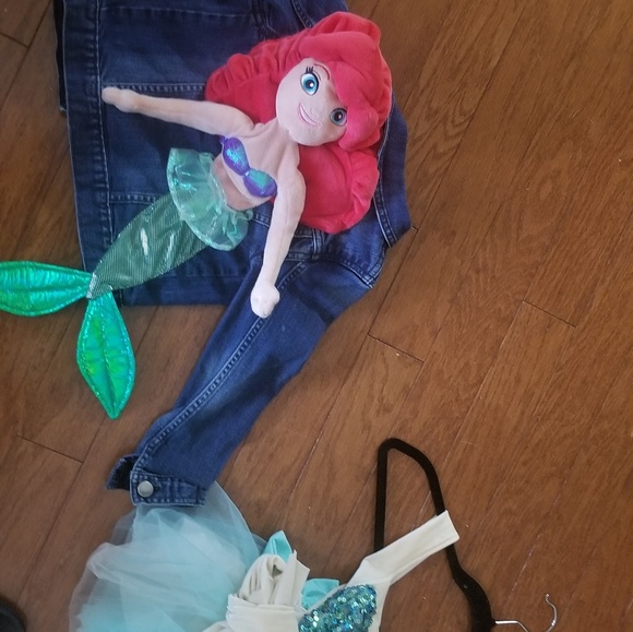 One of a kind Jean jacket Little Mermaid - Picture 4 of 8